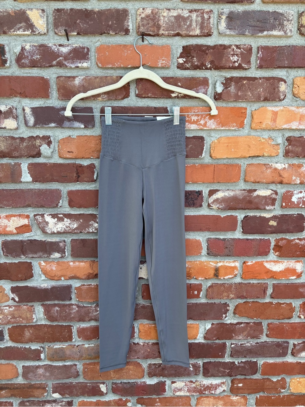 NWT Aerie Gray Leggings